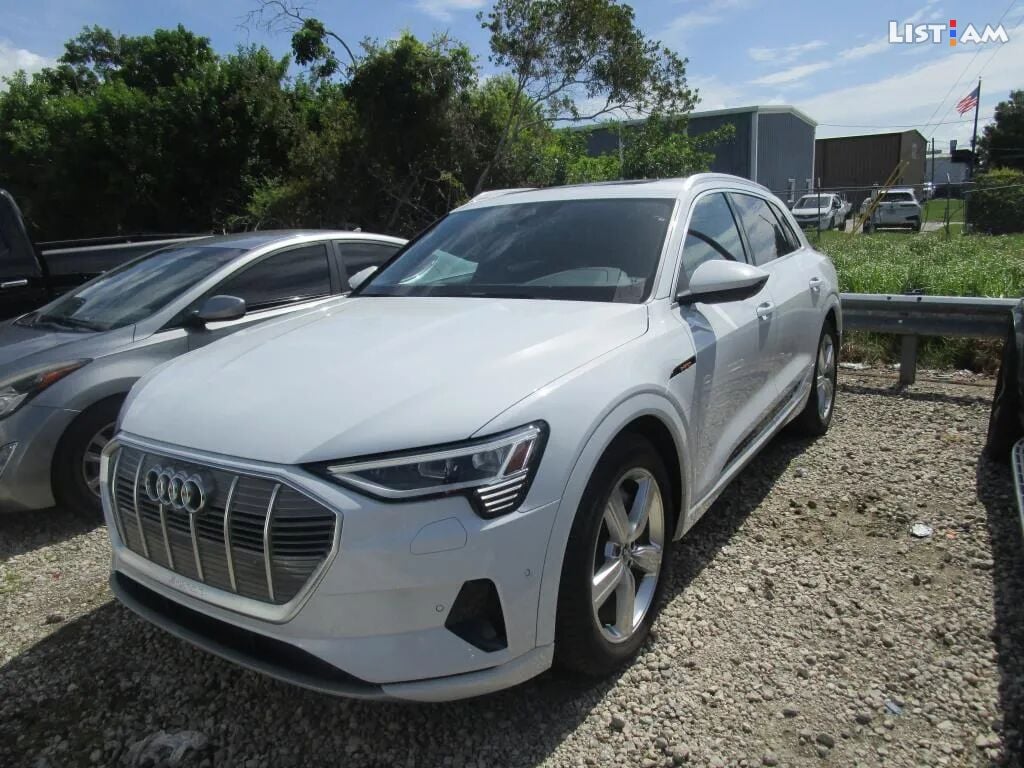 Audi E-tron,