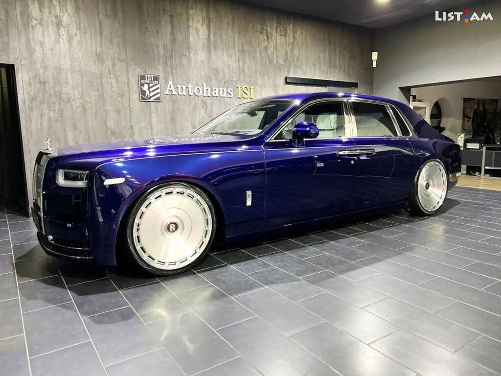 Rolls-Royce Phantom,