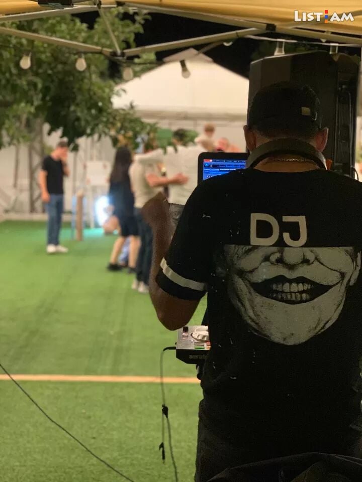 DJ j Դիջեյ