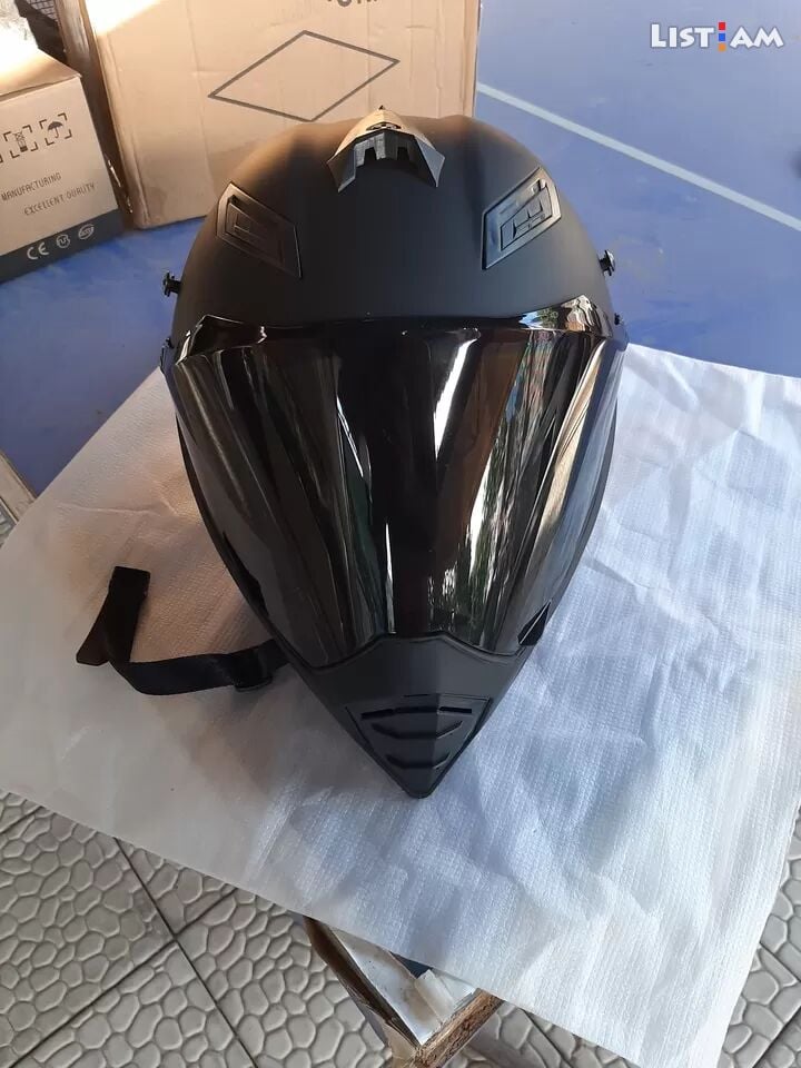 Moto kaska Helmet