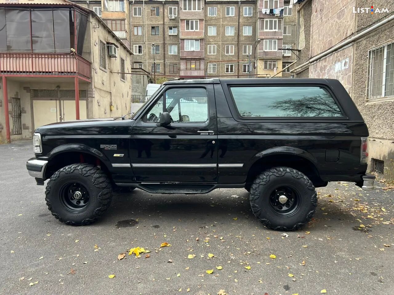 Ford Bronco, 5.8