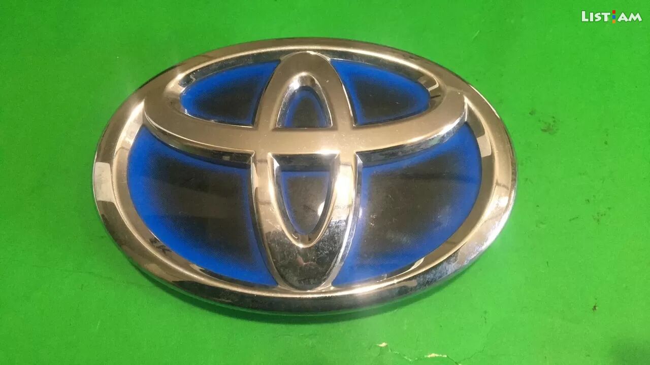 Toyota Prius logo,