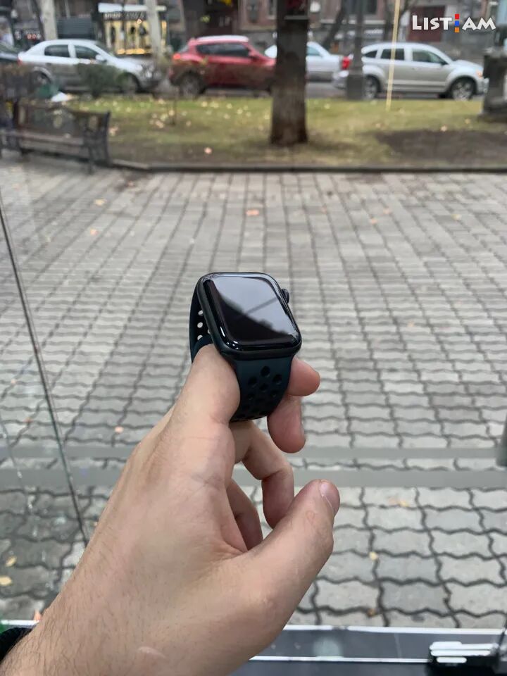 Apple Watch SE 44Mm