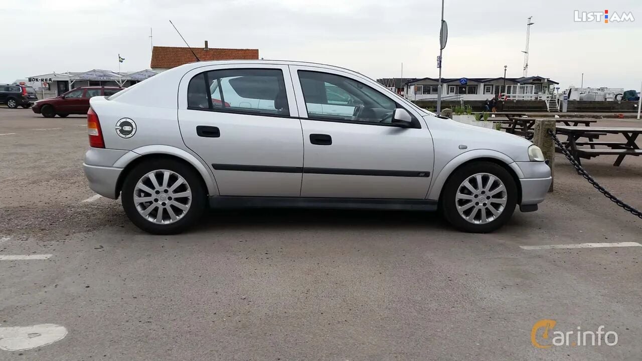 Opel Astra, 1998 թ.