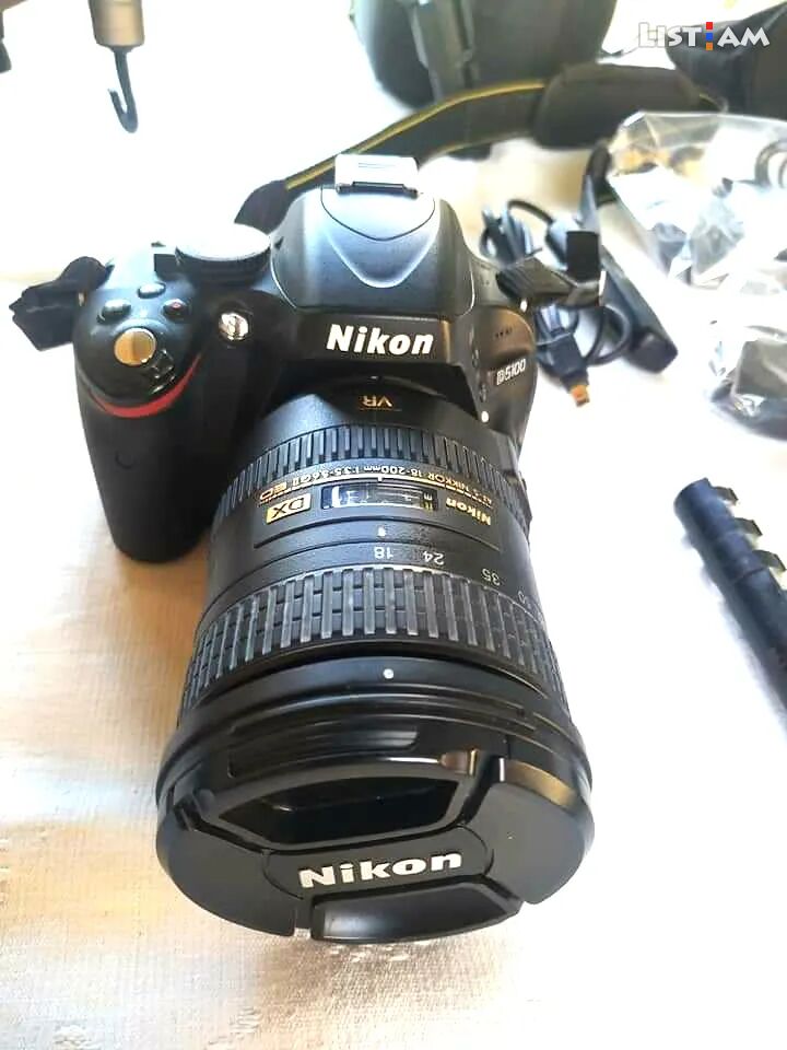 Nikon D 5100 Nikkor