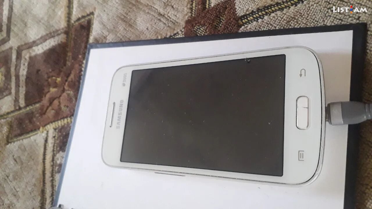 Samsung Galaxy J, 16
