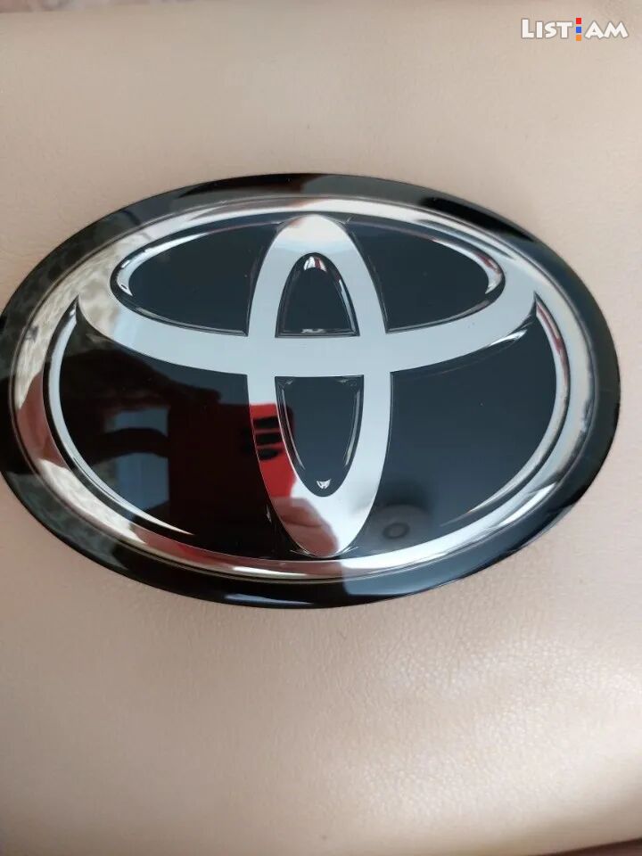 Toyota camry v70