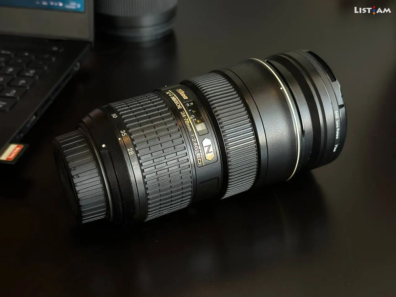 Nikon 24-70 lens