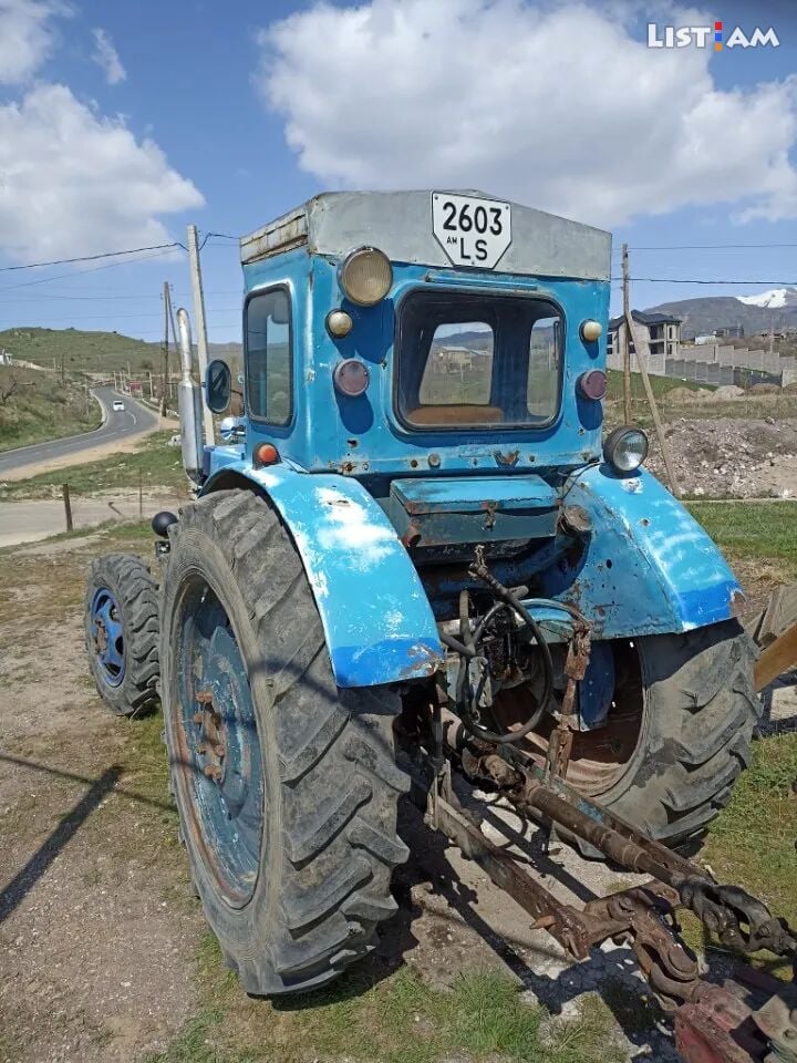 Wheeled Tractor