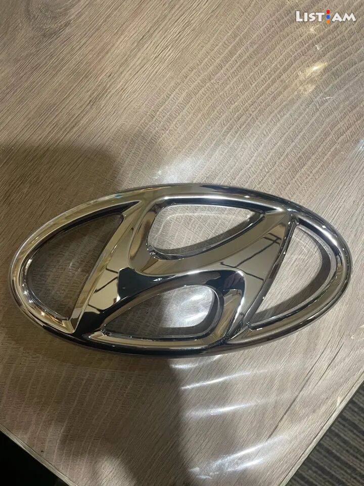 Hyundai kona emblem