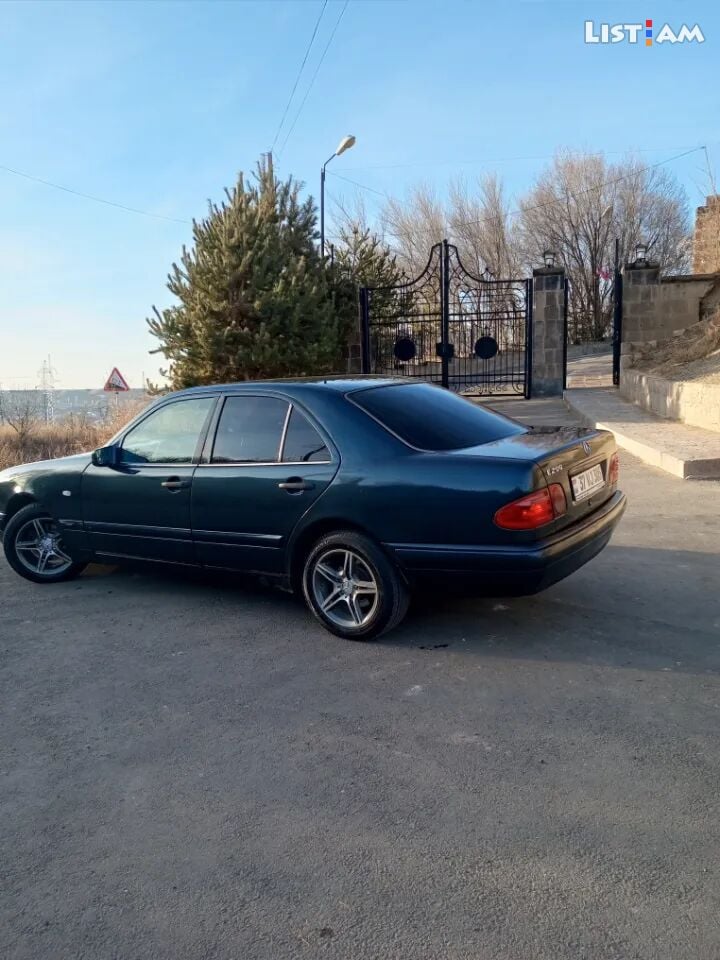 1996 Mercedes-Benz