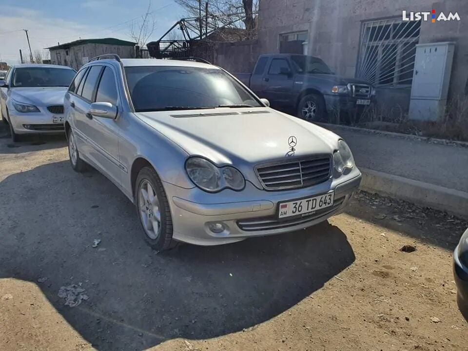2005 Mercedes-Benz