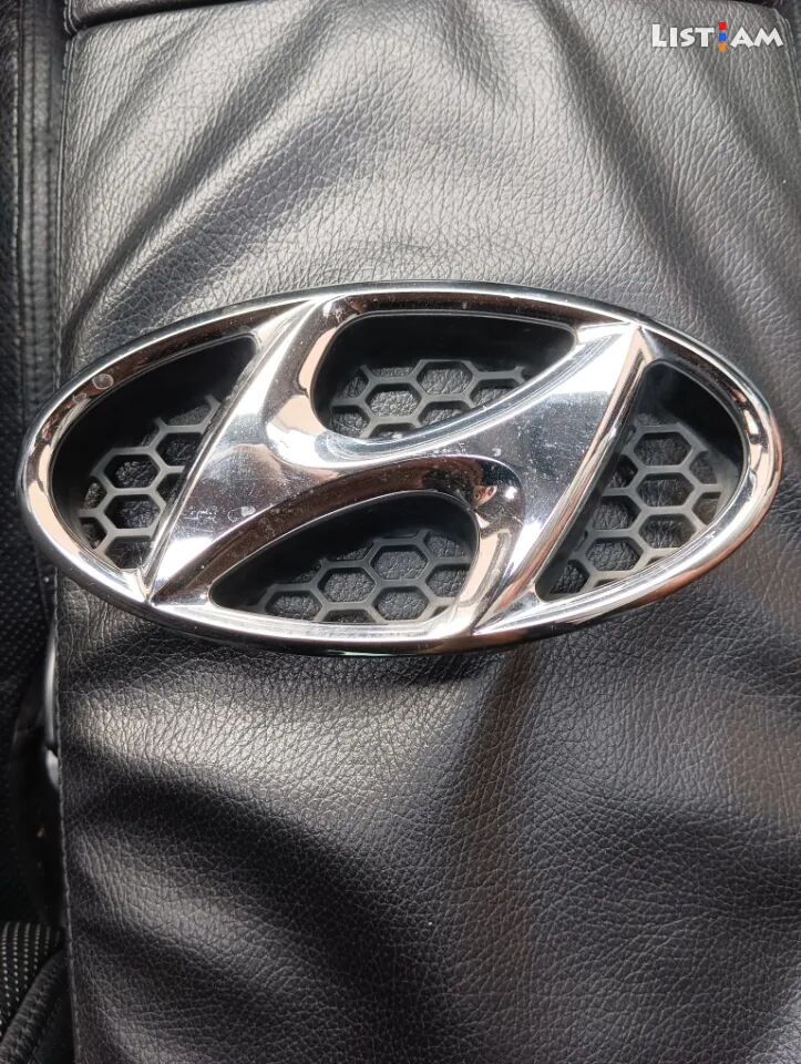 Hyundai sonata logo