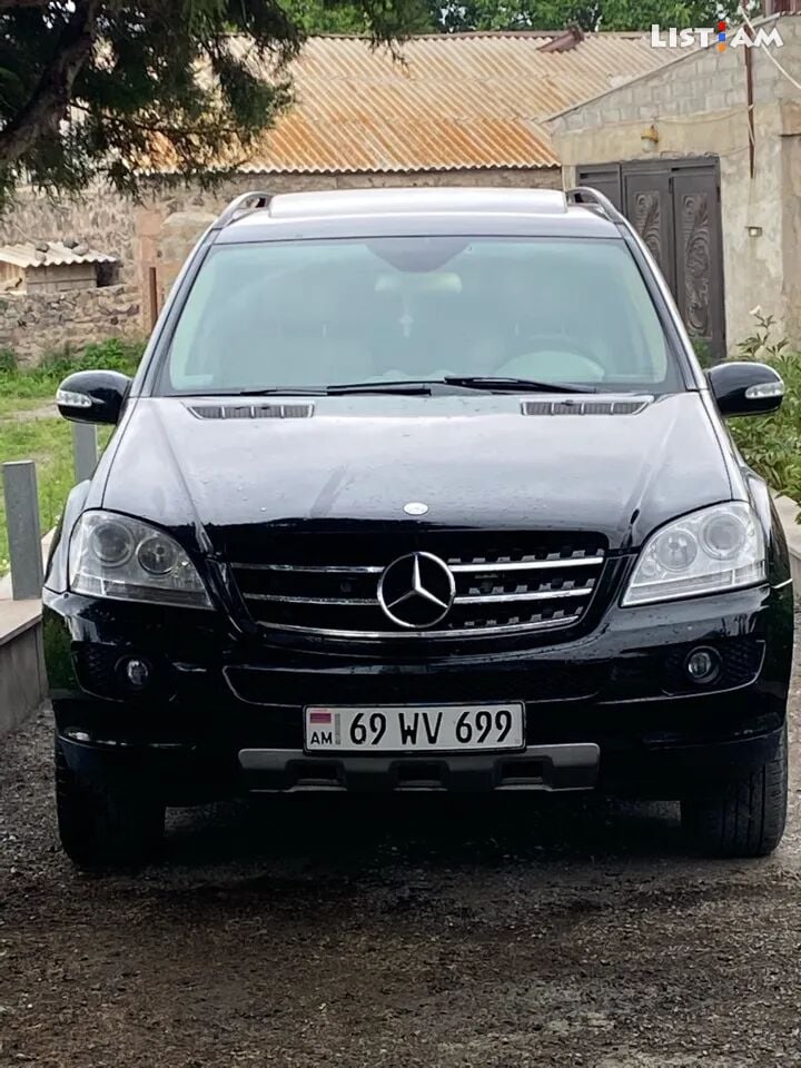 Mercedes-Benz ML,