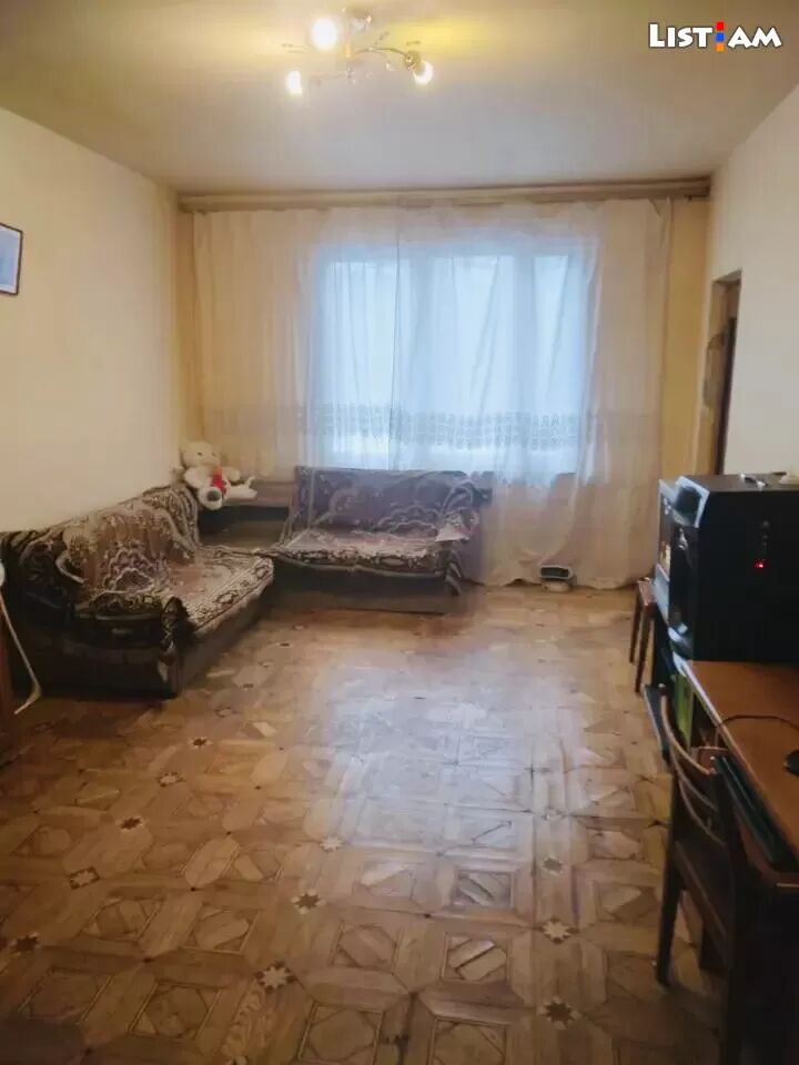 3 room apartment on