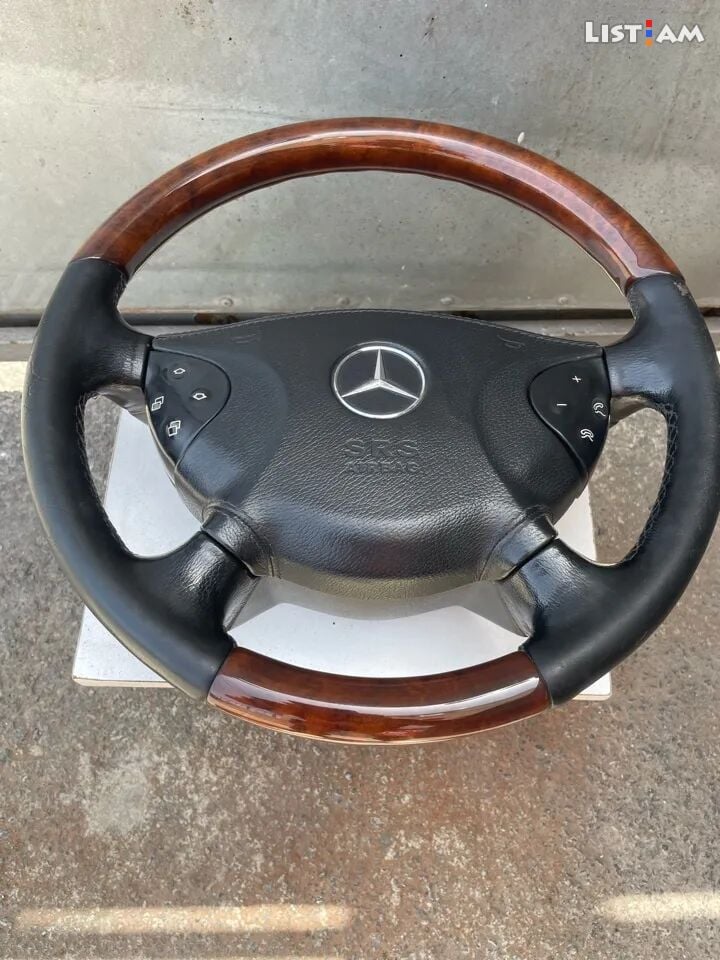 Mercedes benz w 463