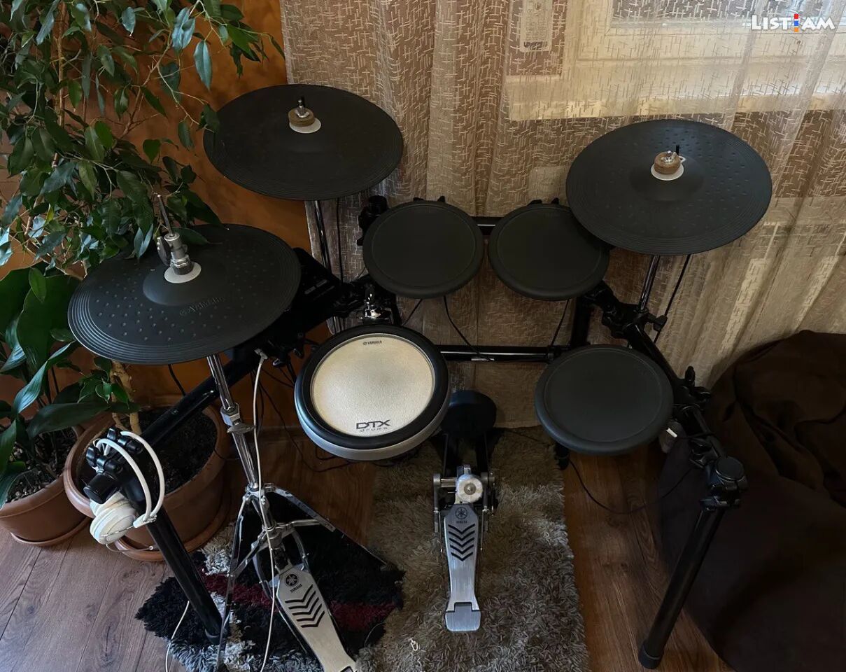 Yamaha DTX 502 Drums