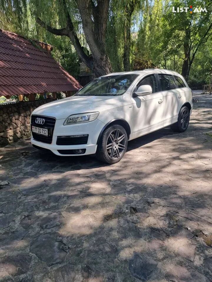 Audi Q7, 4.2 լ,