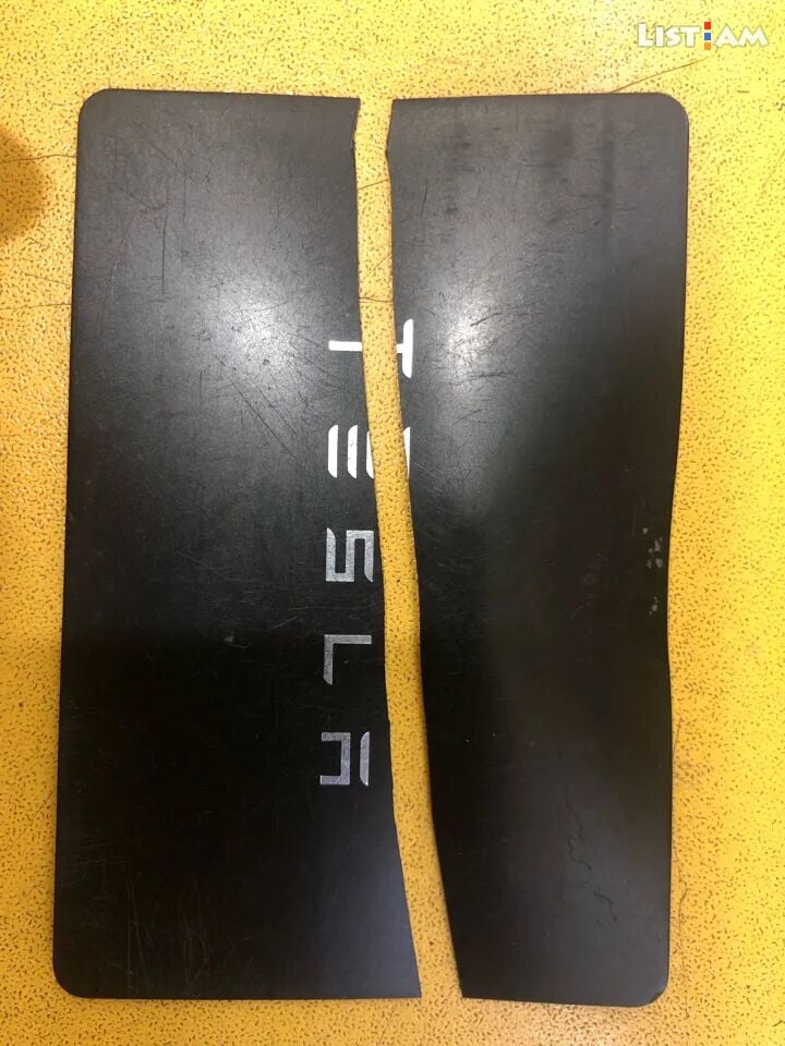 Tesla key card Tesla