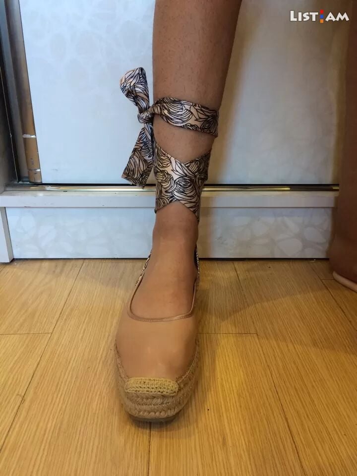 Կոշիկ zara