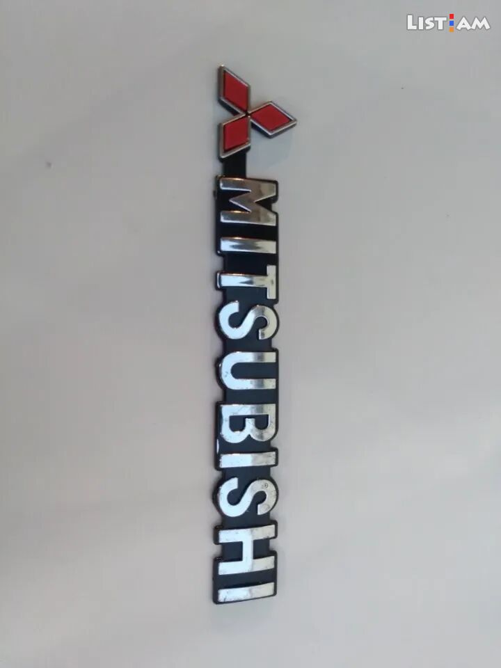 Mitsubishi emblem,