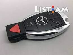 Mercedes banal
