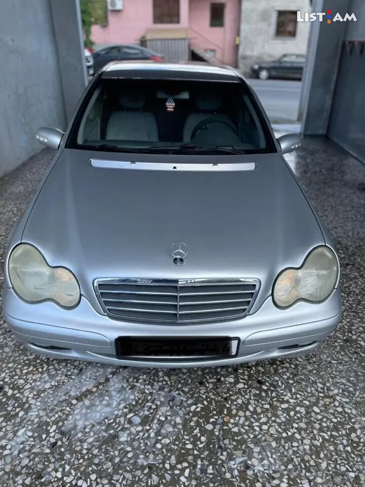 2000 Mercedes-Benz