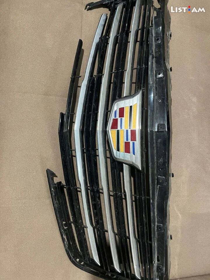 Cadillac CTS Grille