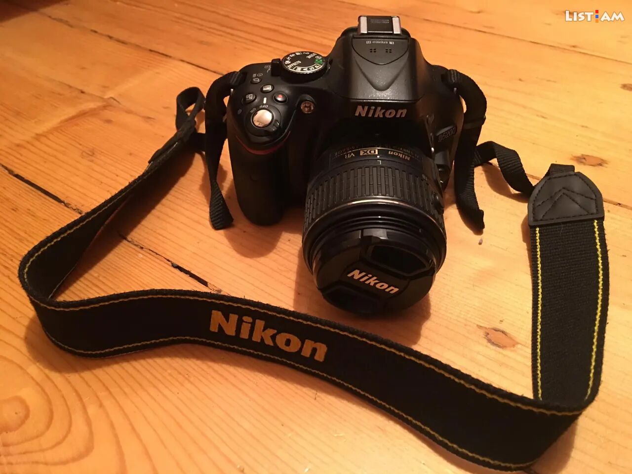 Nikon D5200 +