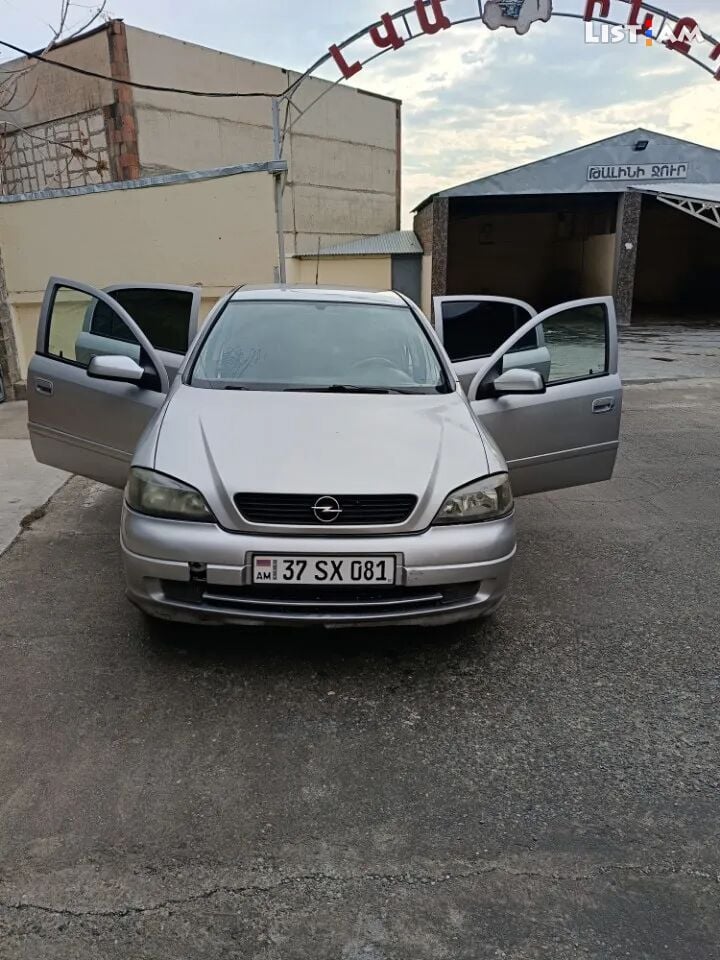 1998 Opel Astra,