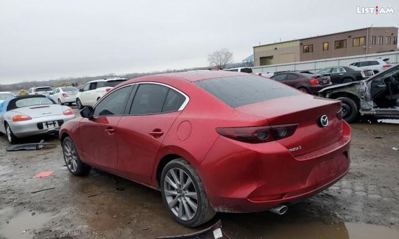 Mazda 3 sedan 2019 -