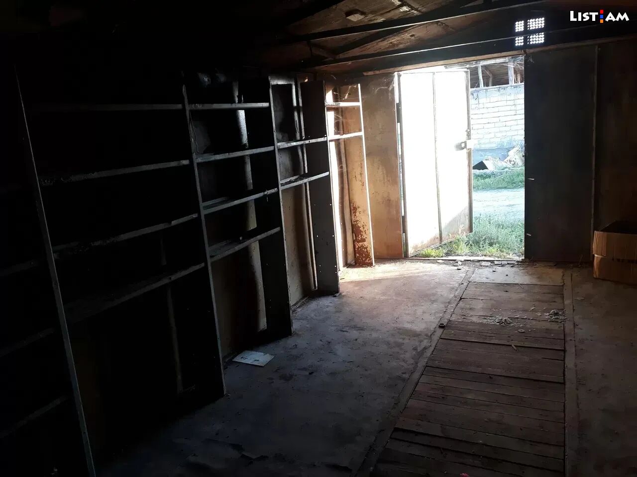 Garage in Masis, 30