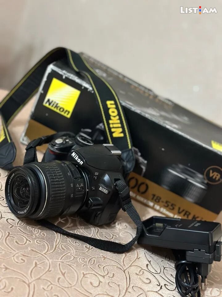 Nikon D3100 photo