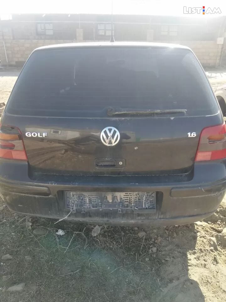 Volkswagen Golf,