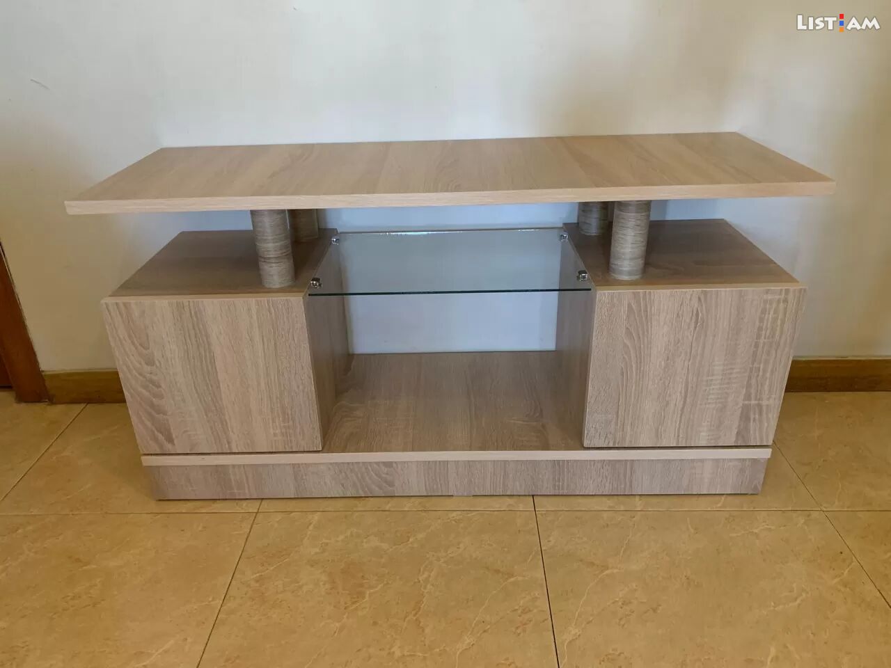 TV stand 100sm +