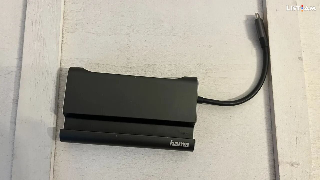 Hama USB-C hub,