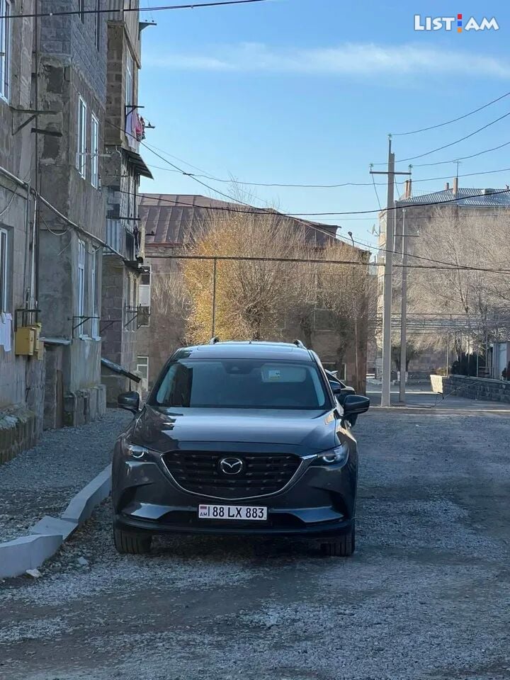 2017 Mazda CX-9,