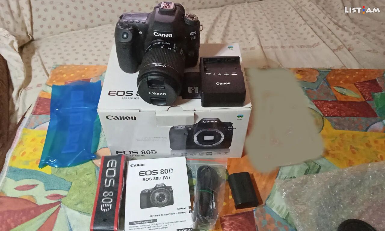 Canon EOS 80D 18 MP