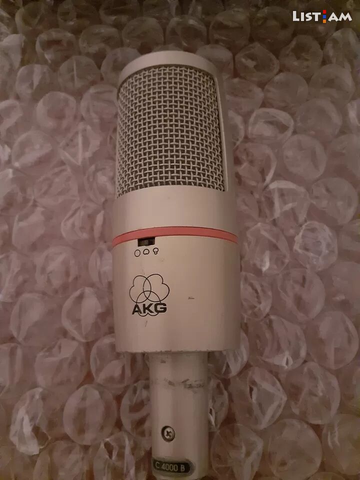 AKG C4000 Microphone