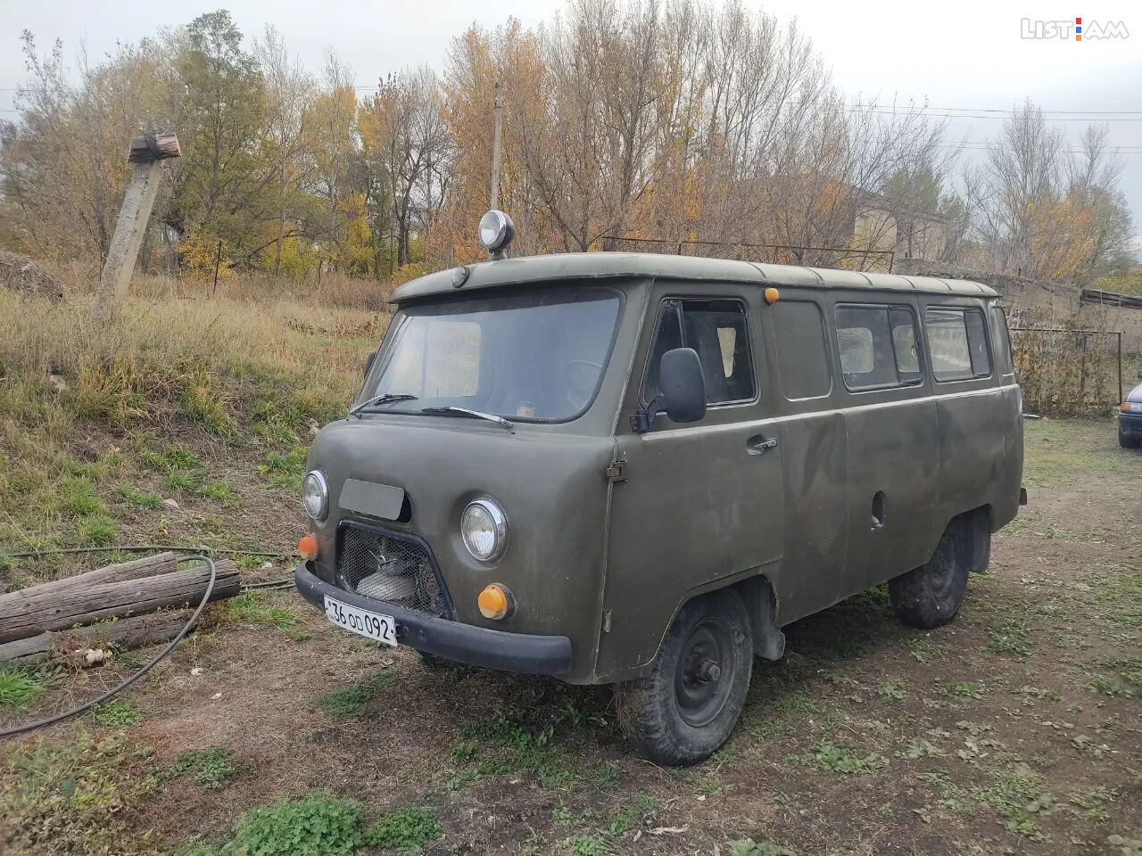 UAZ (УАЗ) 452,