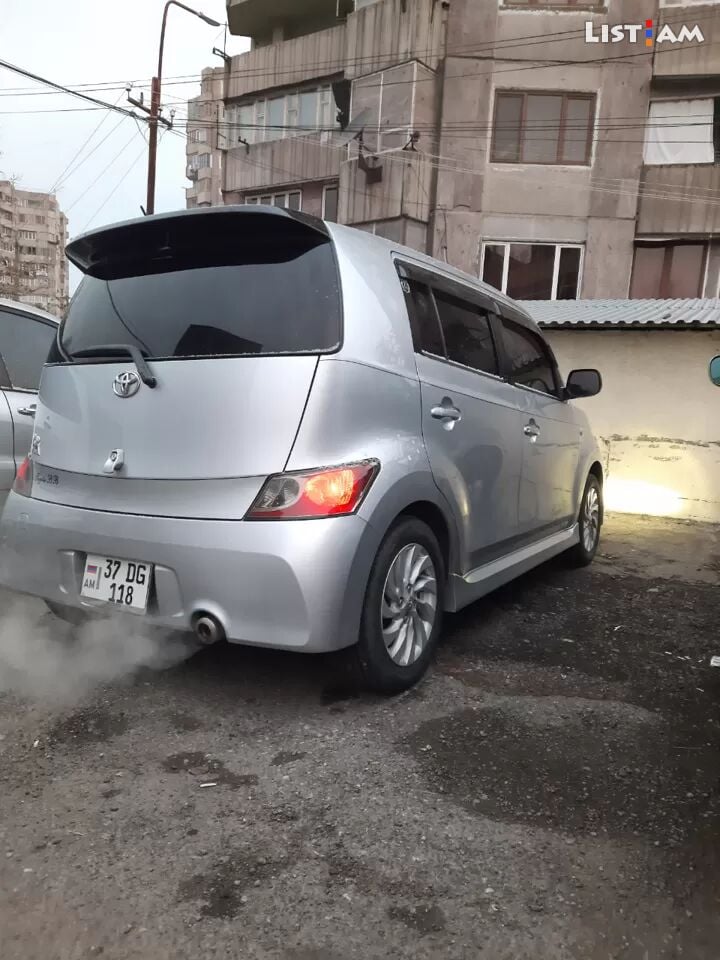 Toyota BB, 1.5 լ,