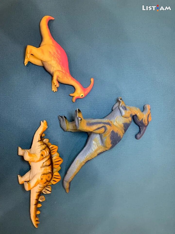 Դինոզավրեր