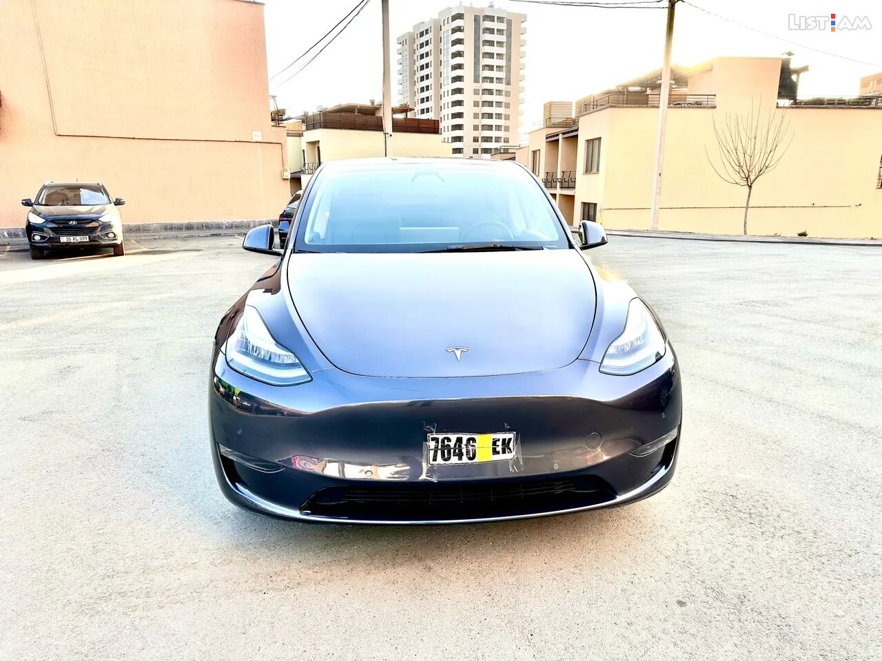 2022 Tesla Model Y,