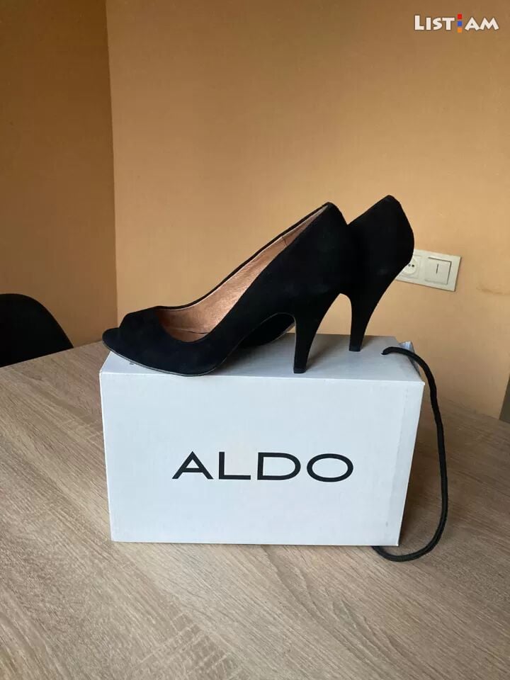 Սև կոշիկ Aldo
